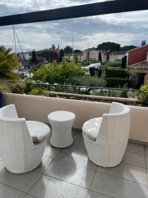 PORT GRIMAUD LUXURY APARTMENT